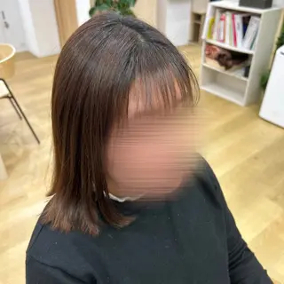 ミディアム カラー 小鹿 珠希のヘアスタイル