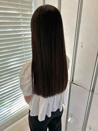 ロング Iris by artina 武蔵小杉店【イリス バイ アルティナ】所属・🎼レイヤー/顔周り カット/nene♬のヘアスタイル