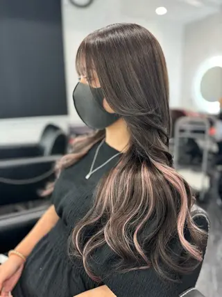 カラー LOHAS 優来（ユラ）のヘアスタイル