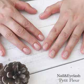 ネイル Petit Fleur所属・青柳 亜梨奈のマツエク・マツパデザイン