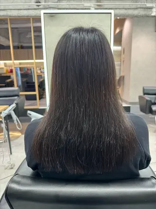 セミロング カラー 吉満 翔のヘアスタイル