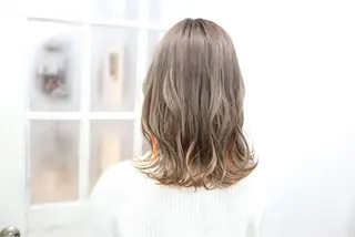 セミロング カラー ✨池袋ブリーチ特化 Hibiki✨のヘアスタイル