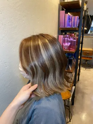 ミディアム 希優🌺ソムリエ /ブリーチ/カットのヘアスタイル