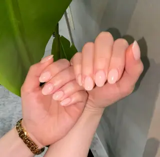 ネイル クレセントアイ Yui✧*｡のネイルデザイン