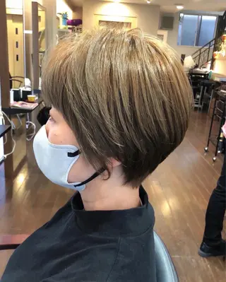 ショート REKO美容室所属・矢野 智子のヘアスタイル
