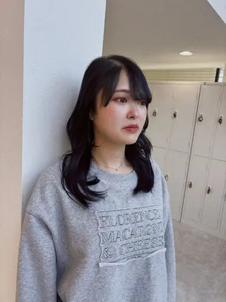 セミロング juve.別府店所属・juve別府店 リンのヘアスタイル