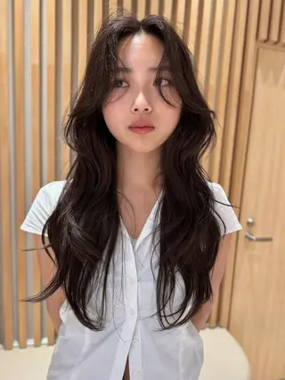 ロング 🩵縮毛矯正・ボブ 岩原朋也🩵のヘアスタイル