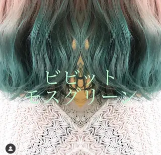 ミディアム カラー テトネ タカシのヘアスタイル