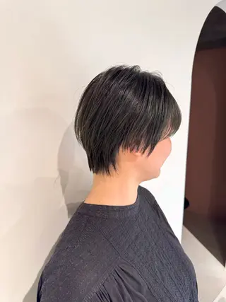 ショート カラー 髪質改善スペシャリス ト長尾勇弥/梅田中津のヘアスタイル