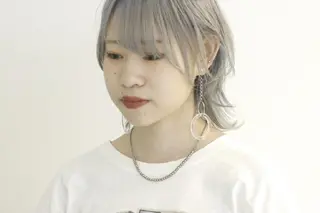 ミディアム カラー ill副店長 立和田純也のヘアスタイル