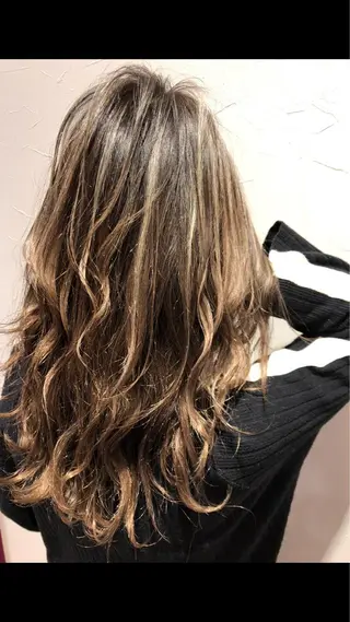 ミディアム カラー FELIZA所属・似合わせの達人🔥 石川就平のヘアスタイル