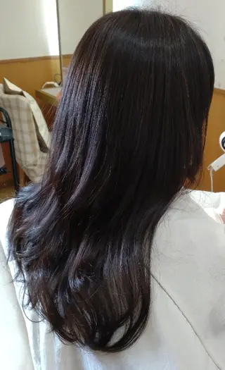 ロング カラー 仮屋 敬介のヘアスタイル
