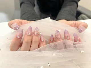 ネイル ＿WHITE+南海難波店所属・_WHITE+ 南海難波店のネイルデザイン