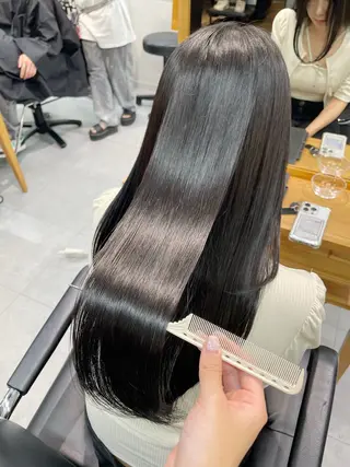 ロング カラー ✨横須賀髪質改善✨️ 加藤 百音のヘアスタイル