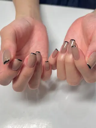 ネイル REHTOF ｜朝7時Open☀️のネイルデザイン