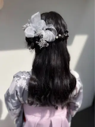 セミロング ヘアアレンジ ducha所属・DUCHA Tomida naoのヘアスタイル