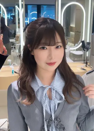 セミロング ami omochaのヘアスタイル