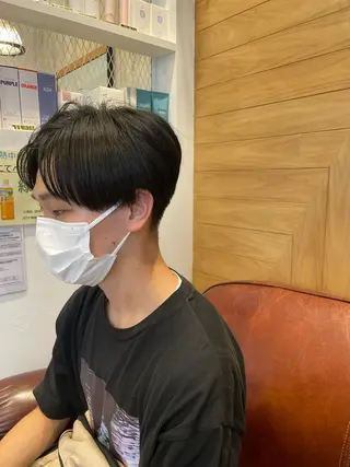 ショート メンズ 鈴村 大介のヘアスタイル