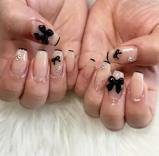 ネイル Rureri .のネイルデザイン