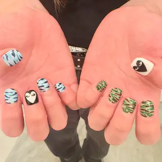 ネイル VIBLISS所属・VIBLISS福岡 tomokoのネイルデザイン