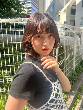 ミディアム カラー 暖色/ダブルカラー/ オレンジ/まどか🍊のヘアスタイル