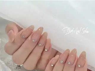 ミディアム cici nailのネイルデザイン