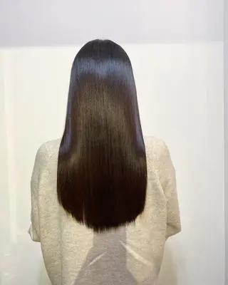 ロング SALOWIN 池袋Suite店所属・髪質改善特化 安東駿介のヘアスタイル