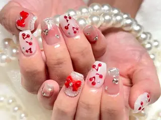 ネイル RIn 🎀のネイルデザイン