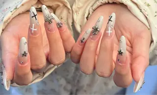 ネイル D-BEAUTY Nailsalonのネイルデザイン