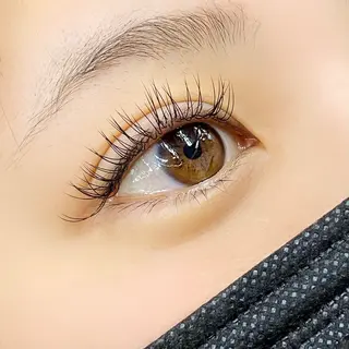 マツエク・マツパ プラスアイ千葉東口店 mamico🎧のマツエク・マツパデザイン