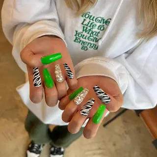 ネイル Nes.nail所属・🌼Nomura Yuko🌷のネイルデザイン