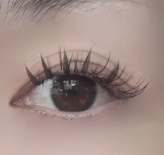 マツエク・マツパ ノーファンデの樹所属・宇治 名帆子のマツエク・マツパデザイン