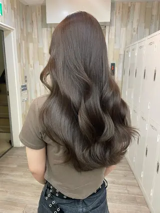 セミロング カラー HIKARU副店長/ ✨️髪質改善のヘアスタイル