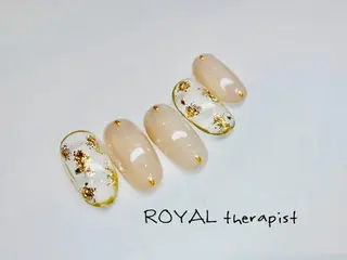 ネイル 【尾下】 ロイヤル•セラピストのネイルデザイン