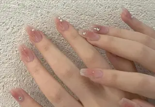 ネイル Mona【パラジェル ・長さ出し専門店】のネイルデザイン