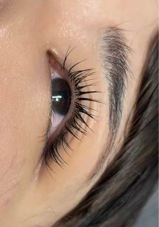 マツエク・マツパ MAQUIA蒲田店 横山のマツエク・マツパデザイン