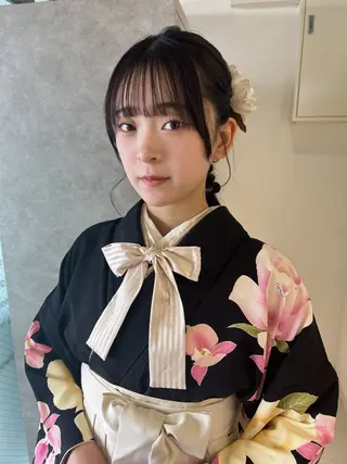 ヘアアレンジ Nana/透けカラー ×似合わせカットのヘアスタイル