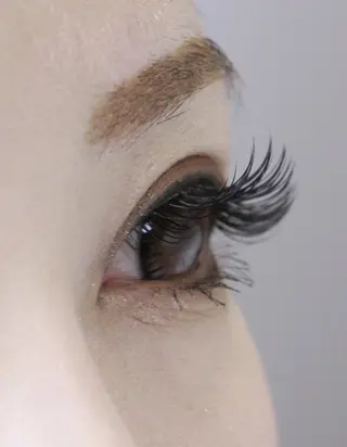 マツエク・マツパ Eyelash salon Lily所属・杉浦 ともこのマツエク・マツパデザイン