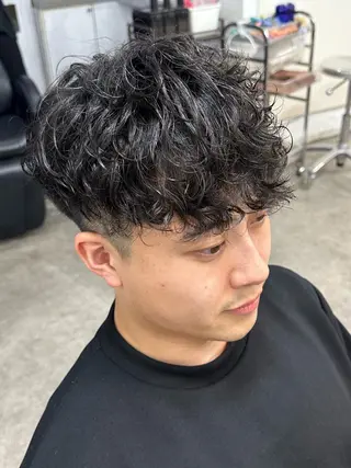 パーマ メンズ fifth men's原宿所属・fifth/原宿/ シャドウパーマ/カズのヘアスタイル