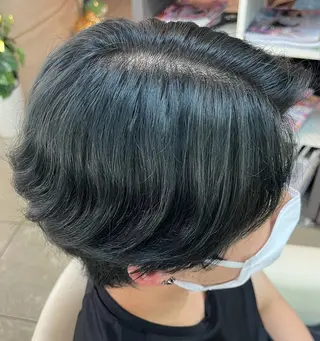 ミディアム カラー メンズ SIKIBU  FUKUYAMA所属・熊谷 拓海のヘアスタイル