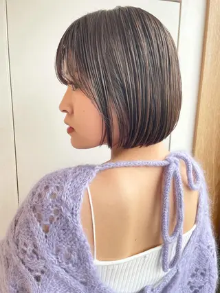 ミディアム 🌊トガシカイト /ショート白髪ぼかしのヘアスタイル