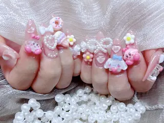 ネイル 櫻井 ナナのネイルデザイン