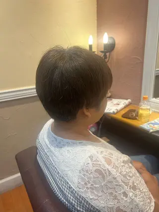 ショート ビューティーサロンヌーベル一ノ割店所属・大内 芹菜のヘアスタイル