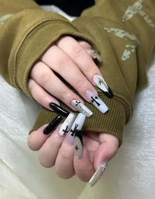 ネイル DoReMi サロン 🍑モモのネイルデザイン