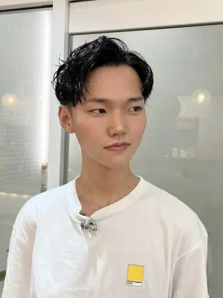 パーマ メンズ Moe モエの眉毛・アイブロウイメージ