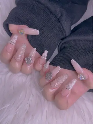 ネイル 美爪パラジェル導入店 Sunnilyのネイルデザイン