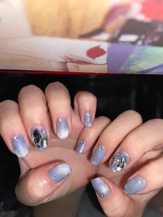 ネイル 辻 ひまりのネイルデザイン