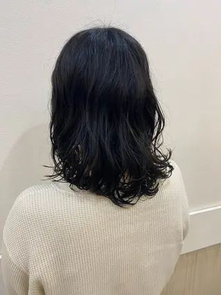セミロング パーマ たけだゆめ ダブルカラーのヘアスタイル
