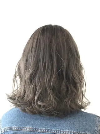 ショート カラー 髙橋 かすみのヘアスタイル