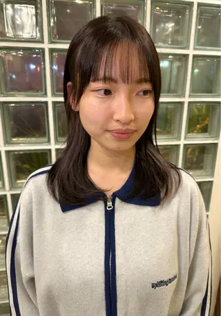 ミディアム 遠藤 日和のヘアスタイル